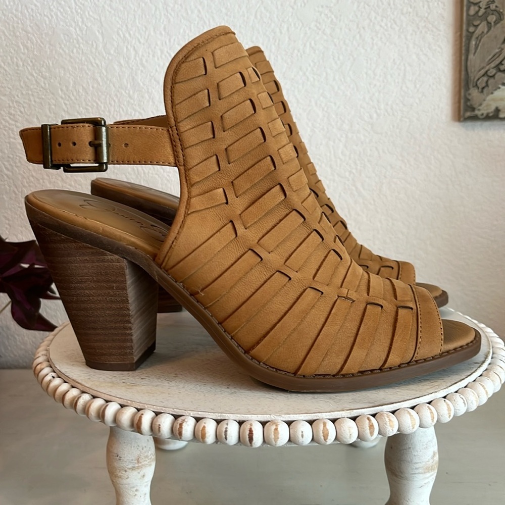 Jessica Simpson Celinna leather woven upper open toe new bootie size 10